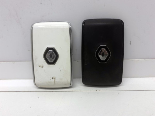 NO IDENTIFICADO Renault CLIO V 