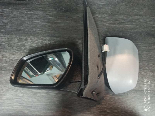 RETROVISOR IZQUIERDO 
