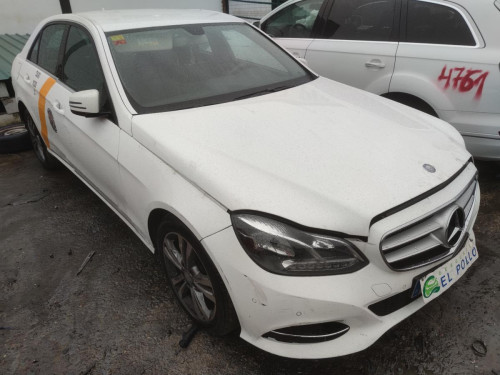  MERCEDES-BENZ CLASE E (BM 212) LIM. 
