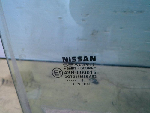  LUNA TRASERA DERECHA NISSAN ALMERA (N15) 