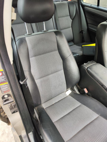 ASIENTO DELANTERO DERECHO Mercedes-Benz CLASE C (BM 203) BERLINA 