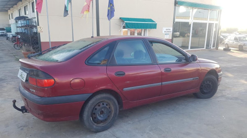  Renault Laguna (B56)(1994->) SIN IDENTIFICAR 