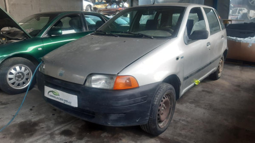 FIAT I PUNTO (176) BERLINA — автомобиль-донор на запчасти 
