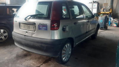 FIAT I PUNTO (176) BERLINA