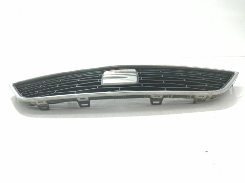  REJILLA DELANTERA SEAT IBIZA BERLINA (6J5) 