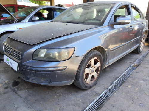  VOLVO S40 BERLINA 