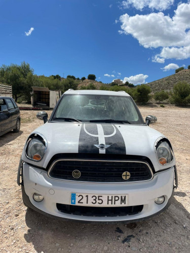 BMW MINI COUNTRYMAN (R60) — автомобиль-донор на запчасти 