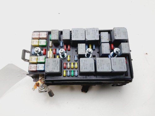 CAJA RELES / FUSIBLES Chevrolet EPICA 