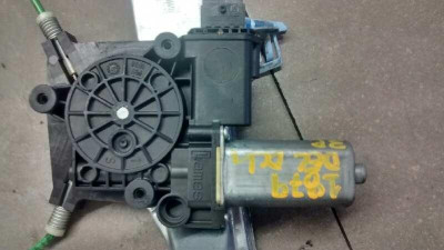 ELEVALUNAS DELANTERO DERECHO, OPEL, CORSA D