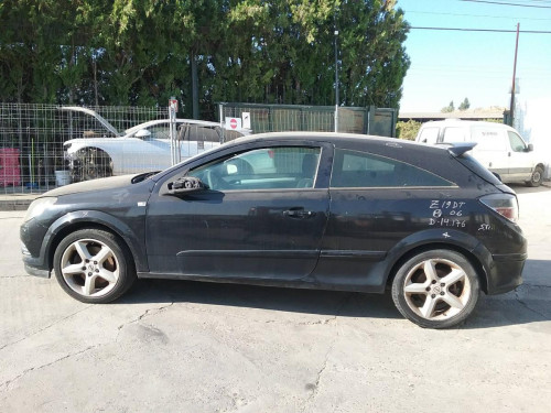  OPEL ASTRA H GTC 