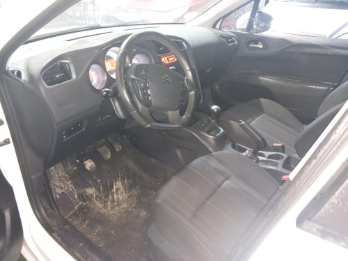 CITROEN C4 BERLINA — vehículo donante para recambios 
