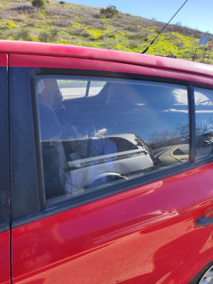 LUNA TRASERA IZQUIERDA