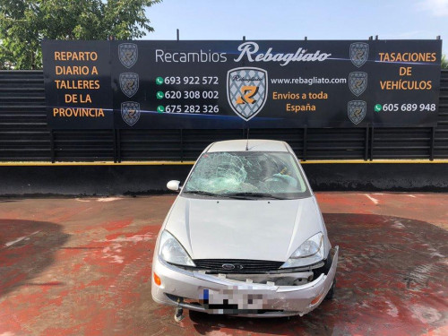  FORD FOCUS BERLINA (CAK) 