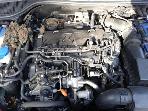  VOLKSWAGEN SCIROCCO (137) 