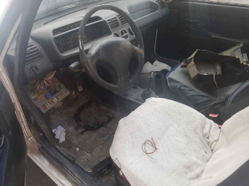  PEUGEOT 205 BERLINA 