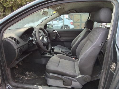  VOLKSWAGEN POLO IV (9N1) 