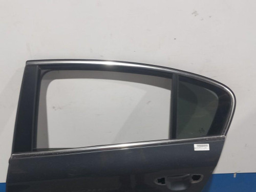  PUERTA TRASERA IZQUIERDA VOLKSWAGEN PASSAT BERLINA (362) 