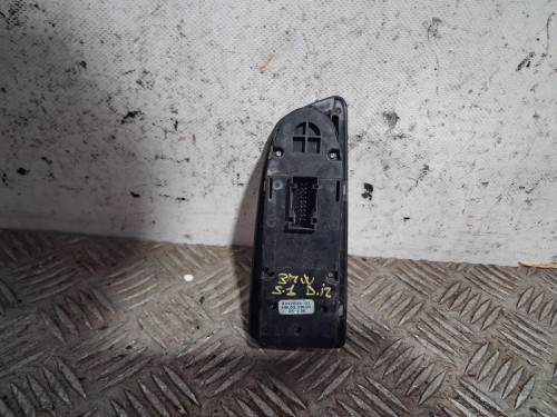 MANDO ELEVALUNAS DELANTERO IZQUIERDO 