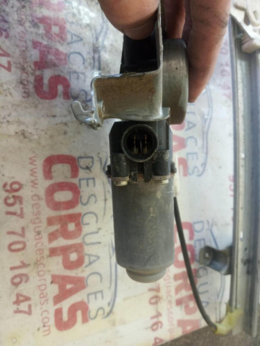 ELEVALUNAS TRASERO DERECHO Nissan PATHFINDER (R51) 