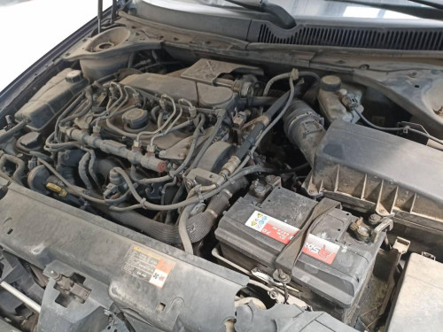 FORD MONDEO BERLINA (GE) — vehículo donante para recambios 
