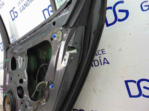 PUERTA TRASERA DERECHA OPEL INSIGNIA BERLINA 