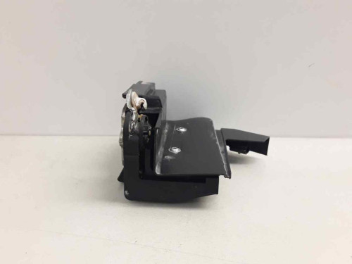 CERRADURA PUERTA DELANTERA DERECHA Dacia SANDERO II 