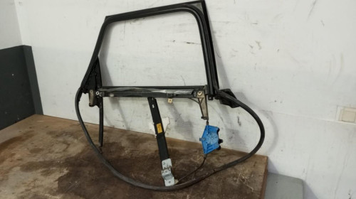 ELEVALUNAS TRASERO IZQUIERDO Audi A4 AVANT (8E) 