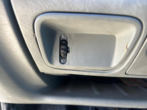 INTERRUPTOR Renault TRAFIC II FURGÓN 