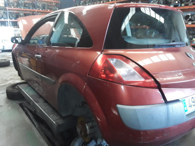 RENAULT MEGANE II BERLINA 3P