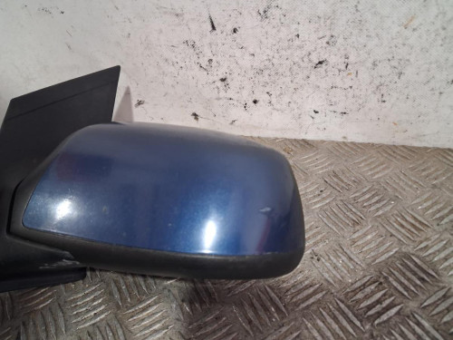 RETROVISOR IZQUIERDO 