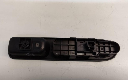 MANDO ELEVALUNAS DELANTERO DERECHO Peugeot 307 BREAK / SW (S1)(04.2002) 