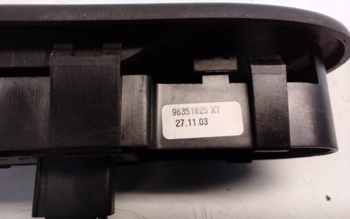 MANDO ELEVALUNAS DELANTERO DERECHO Peugeot 307 BREAK / SW (S1)(04.2002) 