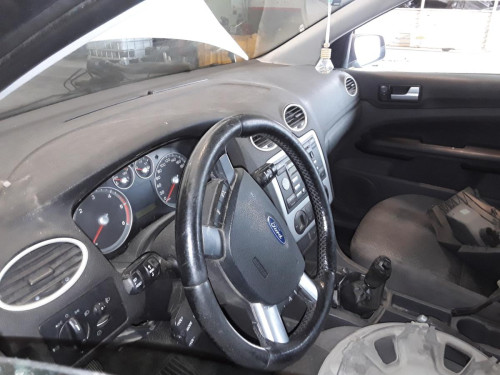  FORD FOCUS BERLINA (CAP) 