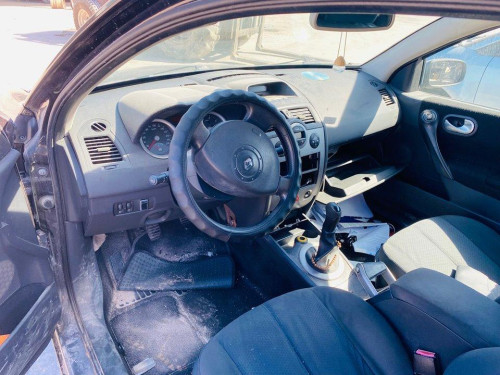  RENAULT MEGANE II BERLINA 3P 