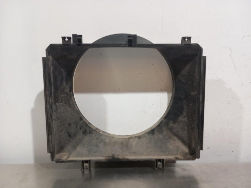  CALANDRA DELANTERA DE RADIADOR SSANGYONG REXTON 