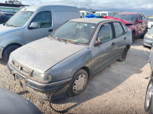  SEAT CORDOBA BERLINA (6K2) 