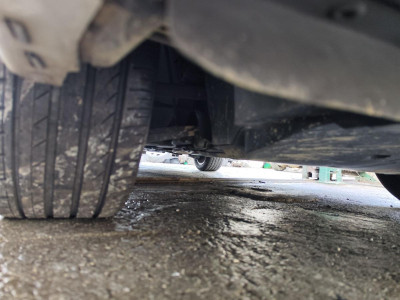 BRAZO SUSPENSION DELANTERO DERECHO