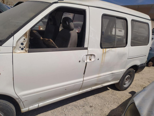  LUNA TRASERA IZQUIERDA NISSAN VANETTE CARGO 