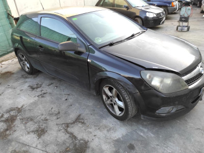 OPEL ASTRA H GTC