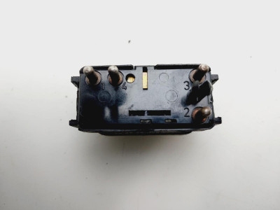 MANDO ELEVALUNAS DELANTERO DERECHO, Mercedes-Benz, CLASE C (BM 202) BERLINA