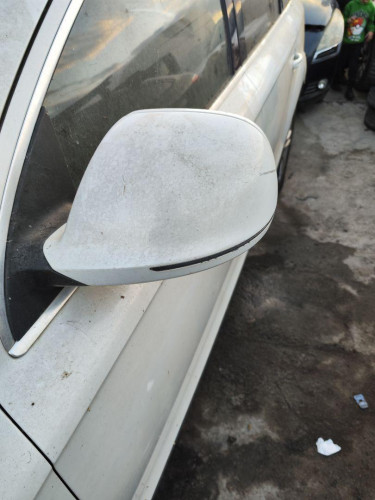 RETROVISOR IZQUIERDO de segunda mano