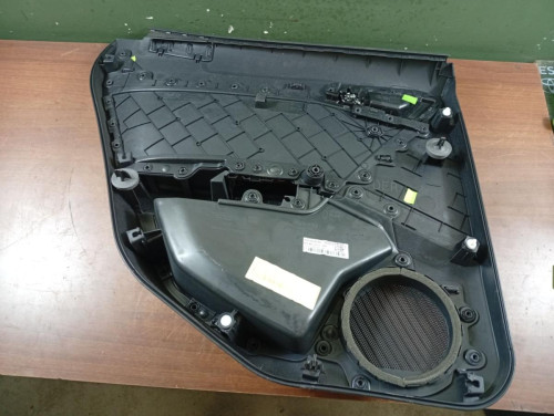 GUARNECIDO PUERTA TRASERA DERECHA Seat ARONA (KJ) 