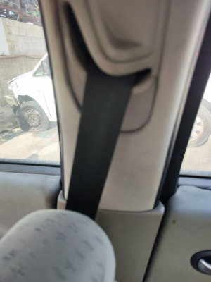CINTURON SEGURIDAD DELANTERO DERECHO