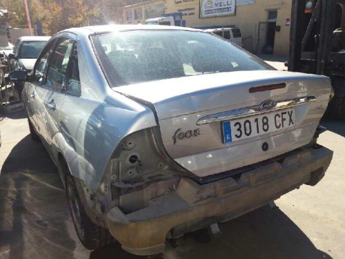  FORD FOCUS BERLINA (CAK) 