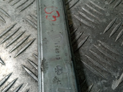 ELEVALUNAS DELANTERO IZQUIERDO