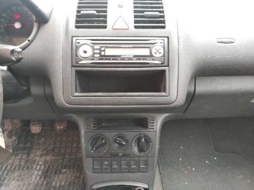  VOLKSWAGEN POLO III BERLINA (6N2) 