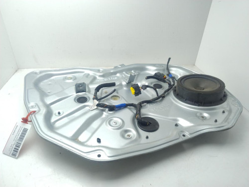 ELEVALUNAS DELANTERO IZQUIERDO Kia SORENTO R (XM) 