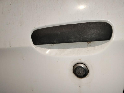 MANETA EXTERIOR DELANTERA IZQUIERDA