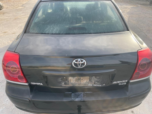 PORTON TRASERO Toyota AVENSIS BERLINA (T25) 