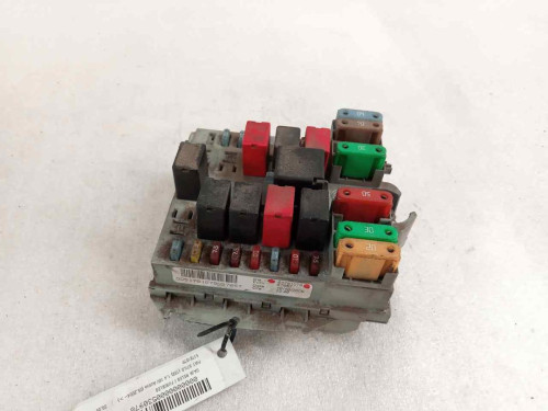  CAJA RELES / FUSIBLES FIAT STILO (192) 